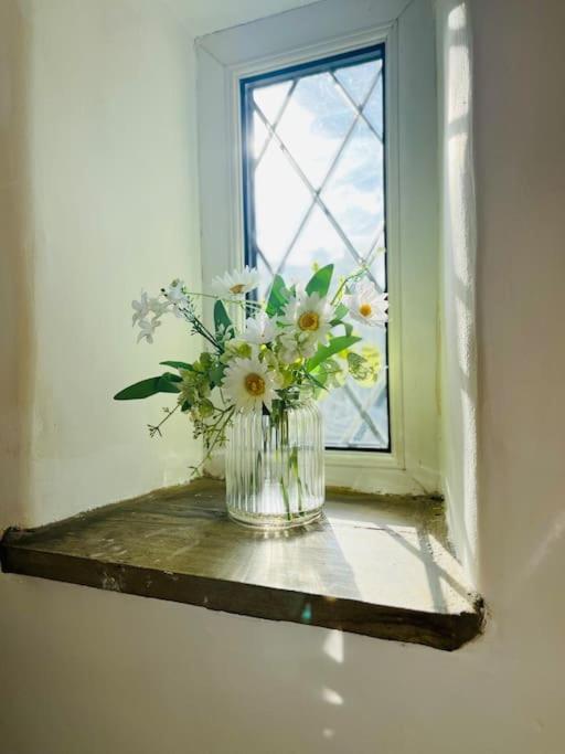 Otley Cottage Bagian luar foto